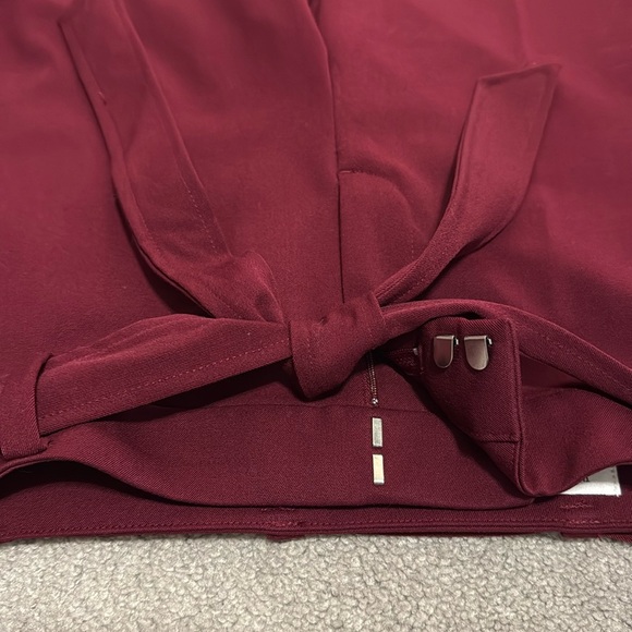 LOFT “The Devin Slim” Tie Waist Slim Pants -Burgundy- Size 10 - Picture 12 of 14